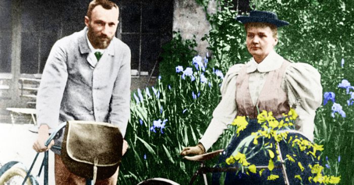 Cặp vợ chồng khoa học gia nổi tiếng thế giới Pierre Curie và Marie Curie.