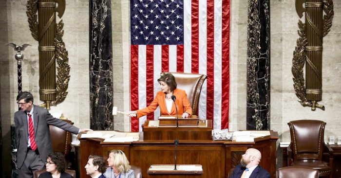 Chủ tịch Hạ viện Nancy Pelosi.