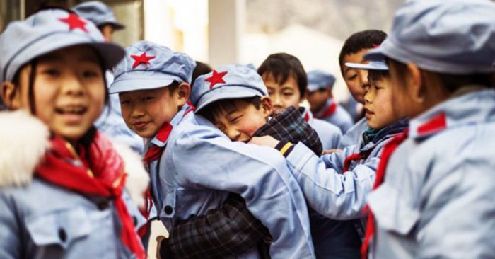 Chương trình học về chính trị của các trường học ở Đại lục liên tục nói xấu về cuộc biểu tình ở Hồng Kông, tạo ra sự thù hận cho những em nhỏ.