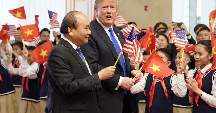 Donald Trump công nhận Việt Nam là nước phát triển, chính thức xóa bỏ ưu đãi